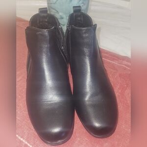 Polaris , 5points Black Boots